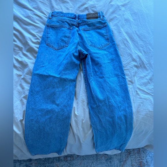 Denim Forum Jeans - Picture 2 of 3